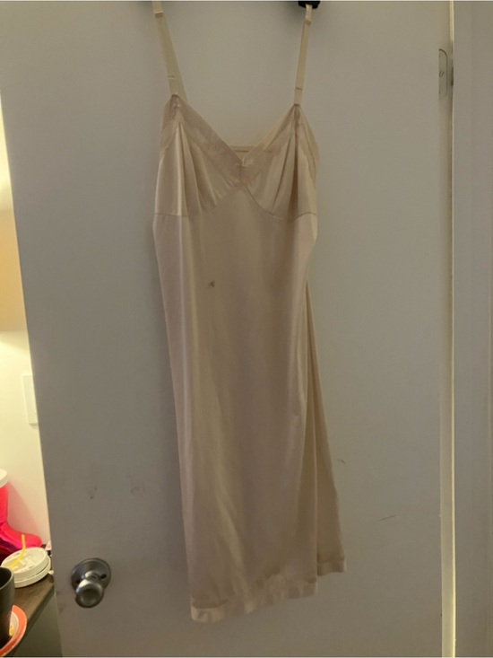lorraine Other - White night gown